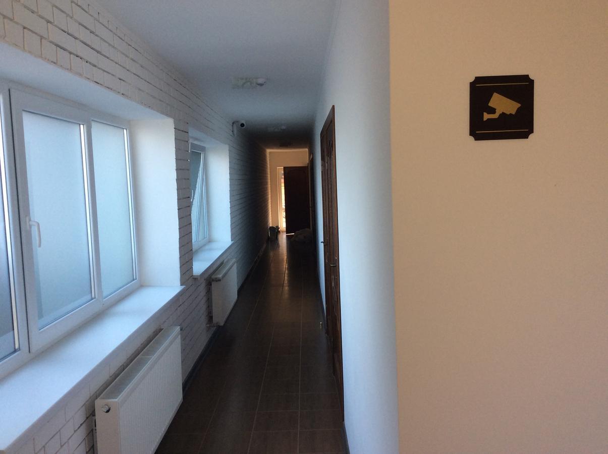 Hotel Travel 利沃夫 外观 照片